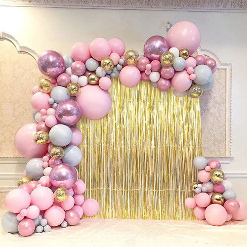 Curtain Backdrop W Balloon Garland